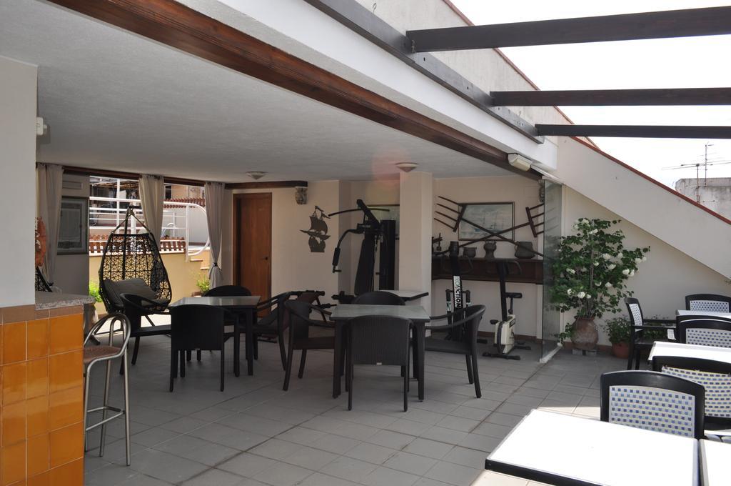 Hostal Vila Del Mar Lloret de Mar Zewnętrze zdjęcie