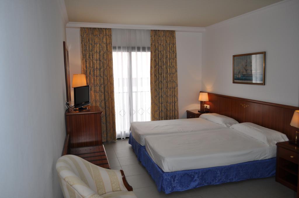 Hostal Vila Del Mar Lloret de Mar Zewnętrze zdjęcie